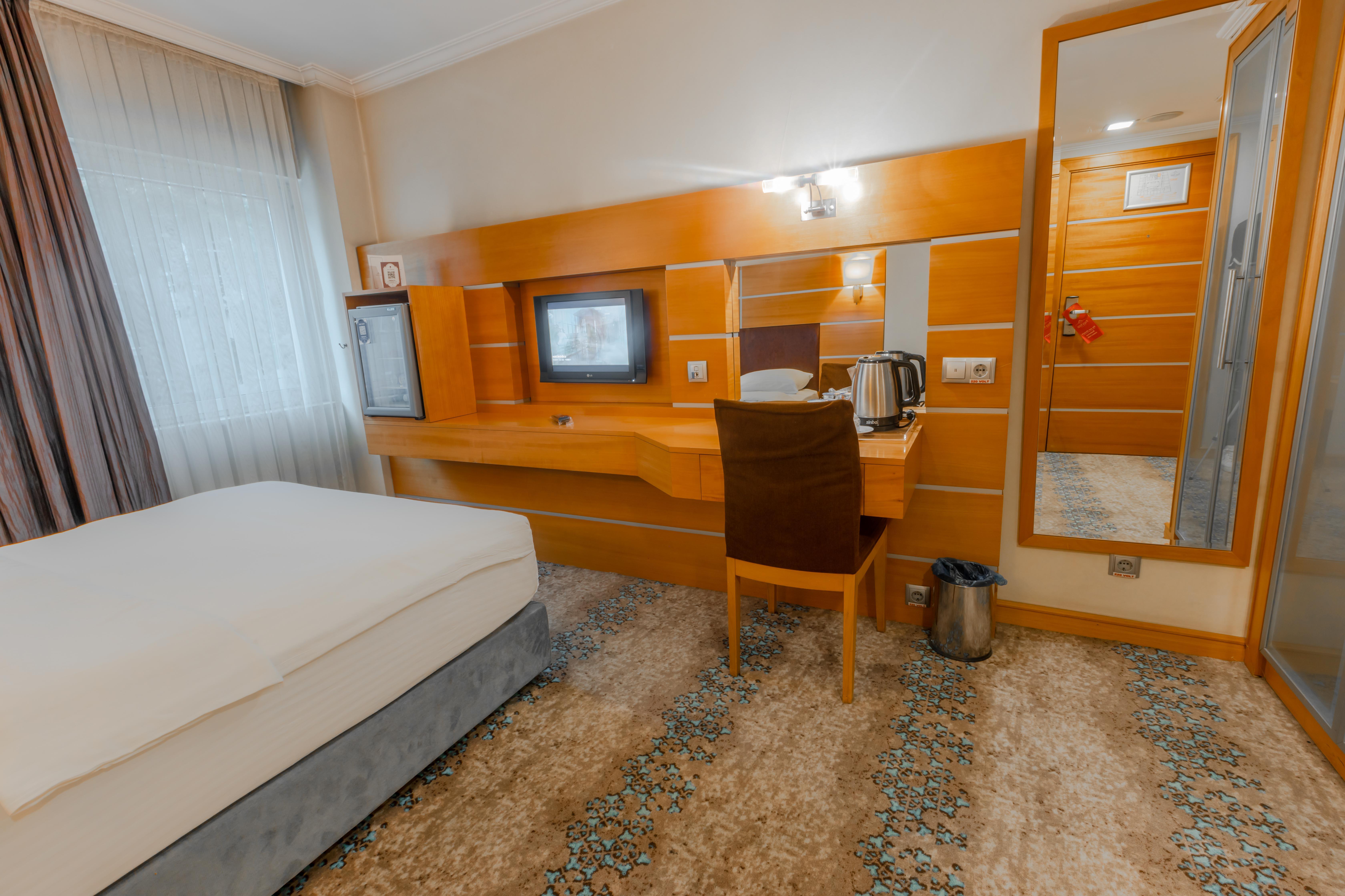 Ankara Plaza Hotel Екстериор снимка