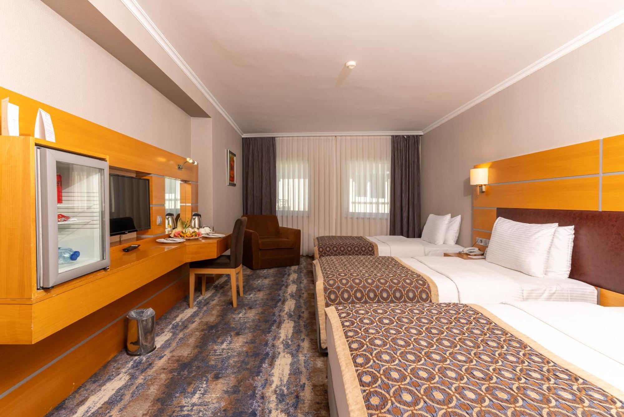 Ankara Plaza Hotel Екстериор снимка